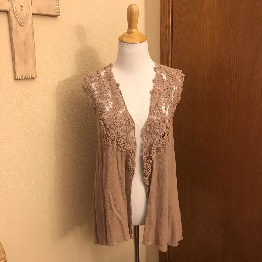 Filly Flair Tan Vest Size Small